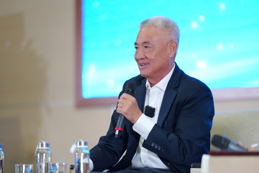 Người sở hữu hơn 700 bằng sáng chế nói về giá trị ‘thành công, hạnh phúc’